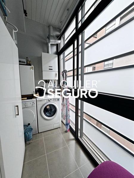 Foto ca0fcba3-293b-4a04-8ea8-1f5872e3dcc6. Affitto appartamento con riscaldamento parcheggio piscina in Madrid