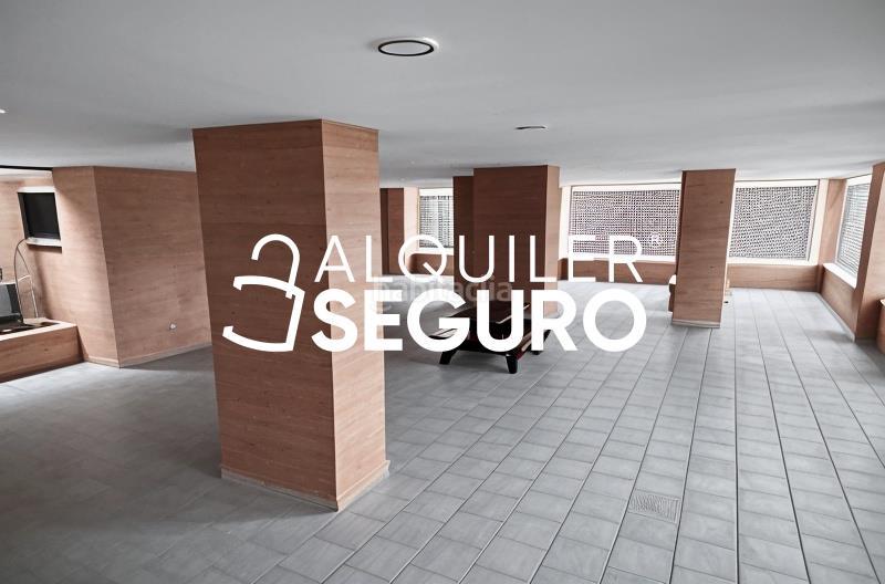 Foto 555fc9cc-ee06-4385-b1d2-6abc43cc8a1e. Alquiler piso  av. del santuario de valver en Madrid