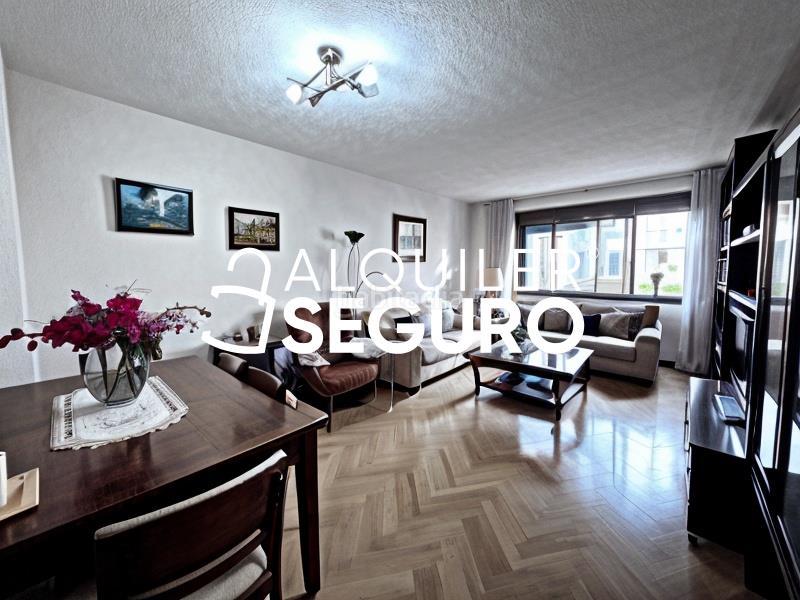 Foto e8e357d5-e3b0-49eb-9f15-a2ddd272627b. Location appartement avec chauffage parking piscine dans Madrid