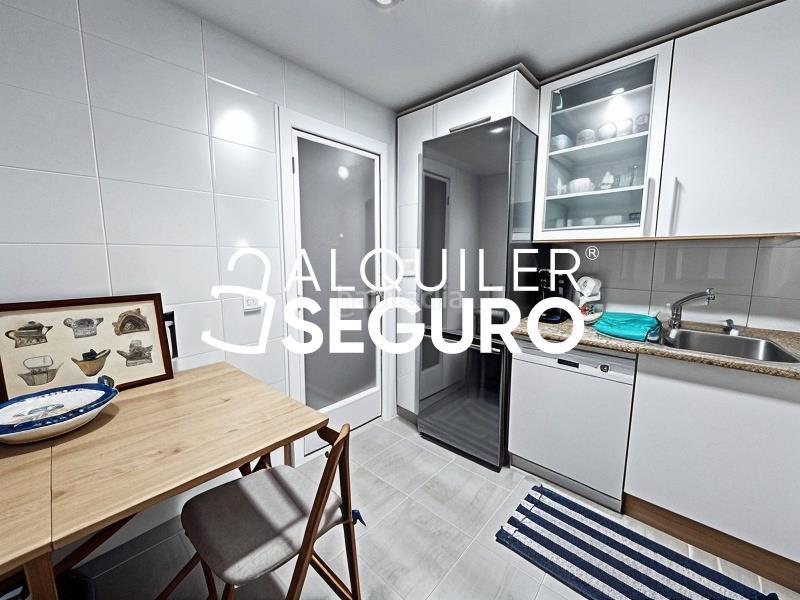 Foto e052c5fd-2734-4f81-b6bd-c574523bd0ef. Miete etagenwohnung mit heizung parking pool in Montecarmelo Madrid