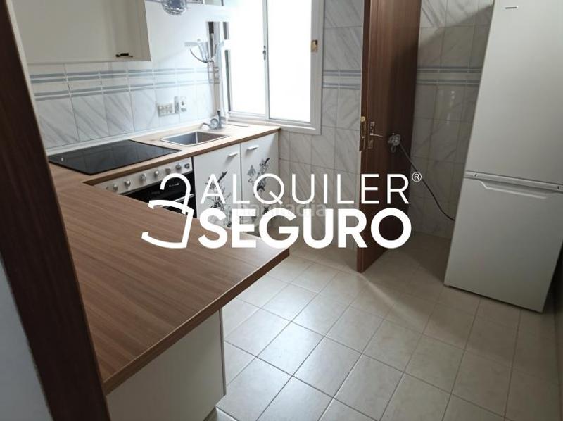 Foto 7df9d5de-ccd0-4e68-9117-3087e76c18ab. Lloguer pis a Bellavista Sevilla