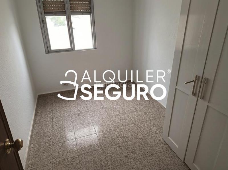 Foto 34c3fa60-10eb-400a-b5c2-12f89e8a26e9. Miete etagenwohnung in Bellavista Sevilla