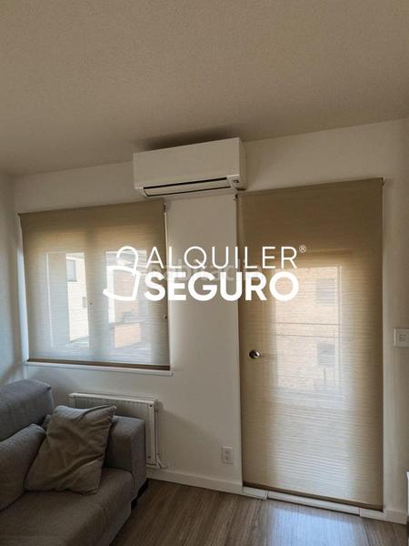 Foto ae9fb8c4-5416-46c7-8f5c-8d388d363e42. Miete etagenwohnung mit heizung in San Agustín de Guadalix