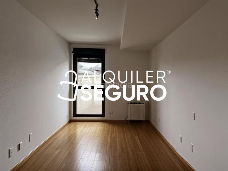 Foto cc172003-5b99-4532-b34f-d31680ab89e3. Location appartement avec chauffage parking piscine dans Rozas de Madrid (Las)