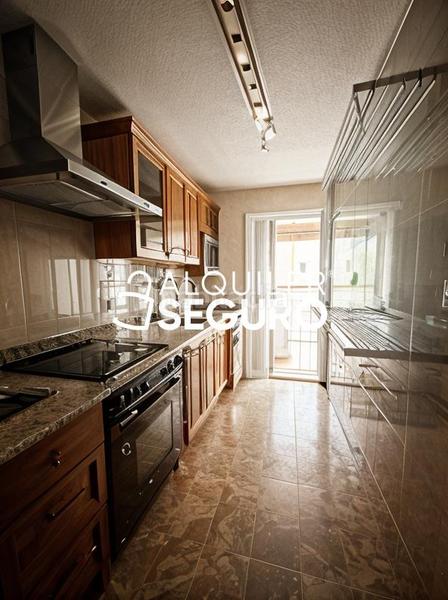 Foto fe4f20f1-9f2d-4705-9acf-416ebff6ec6f. Rent chalet with heating in Avenida Europa Pozuelo de Alarcón