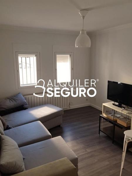 Foto 58b58664-b996-415b-bfdf-d0d65046ee75. Rent flat with heating in Numancia Madrid