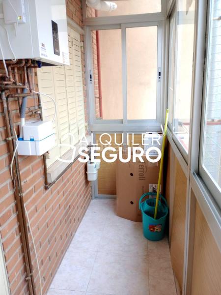 Foto b425dcee-c215-4bb9-ab07-ea331ca2f3e0. Affitto appartamento con riscaldamento in Ventas Madrid
