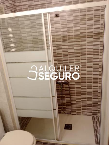 Foto ce7d072b-65a2-457b-8d8c-c003a0d4aaf7. Affitto appartamento con riscaldamento in Ventas Madrid