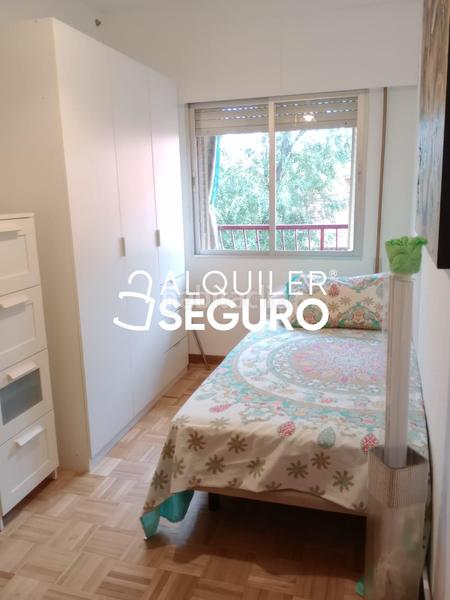 Foto d3607893-e496-4f17-b773-9ae9d21410e9. Rent flat with heating in Ventas Madrid