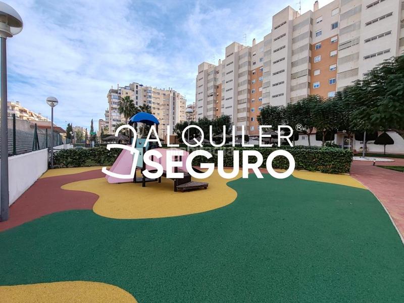 Foto eceea164-d150-4338-baa8-ae630ad40aa5. Alquiler piso  c maruja pastor en Playa de San Juan Alicante