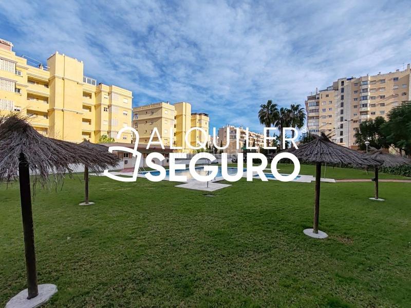 Foto e4fcb7b3-ecaf-49a0-b15a-e0644684de20. Miete etagenwohnung mit parking pool in Playa de San Juan Alicante