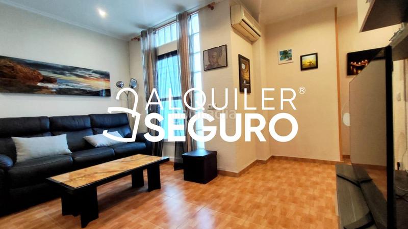 Foto 603676e8-6e8d-4ea9-ad5e-d0e65177e628. Alquiler piso  av. perez galdos en El Botànic Valencia