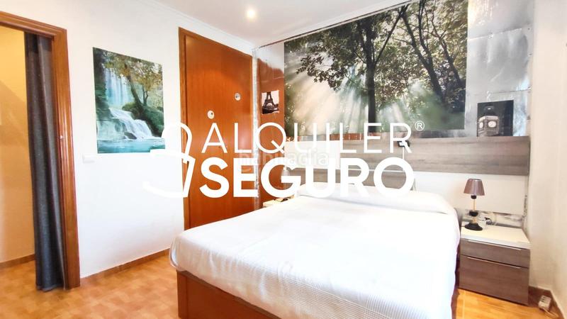 Foto 7b3848d1-2bb3-4d03-9f94-9be80cc90d40. Alquiler piso  av. perez galdos en El Botànic Valencia