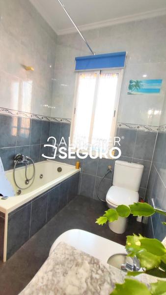 Foto 134b8139-38e3-47c1-a516-f35c77d5906f. Rent flat in El Botànic Valencia