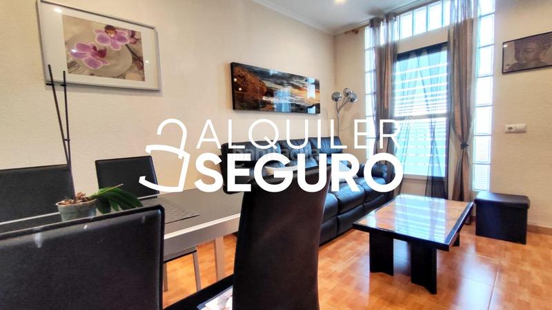 Foto d9bc0c5a-13bd-4ffb-9c4f-e4ad10a5add8. Rent flat in El Botànic Valencia