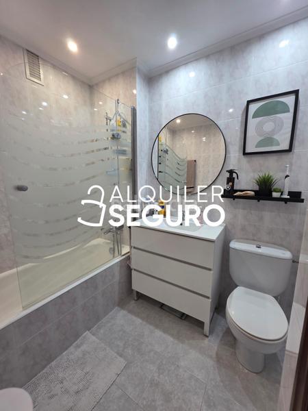 Foto 75aaa07e-a1e0-4c93-9a34-ff2d6d6c4340. Rent flat with heating parking in Arteagabeitia - Retuerto - Kareaga Barakaldo