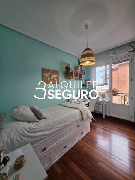 Foto 7701b4ab-1e25-4a63-9e48-865ad3a3bad2. Rent flat with heating parking in Arteagabeitia - Retuerto - Kareaga Barakaldo