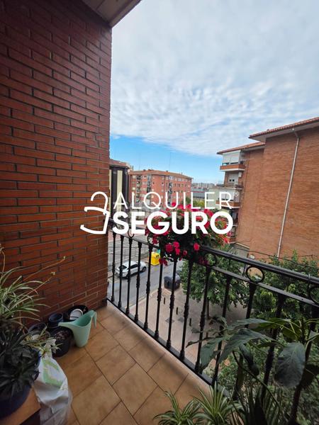 Foto 7ed63cf3-df07-423b-a09e-12a6515394fa. Rent flat with heating parking in Arteagabeitia - Retuerto - Kareaga Barakaldo