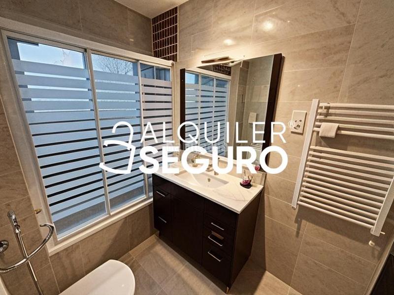 Foto 708e66e4-b62f-49ae-a11b-b2e6a3f8d2af. Affitto appartamento con riscaldamento in Los Berrocales Madrid