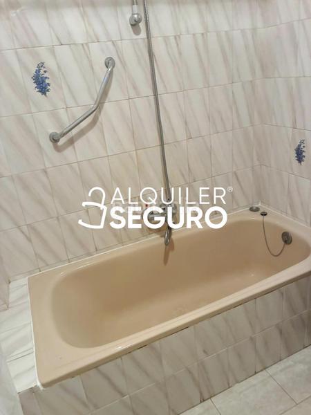 Foto 54d4eb3e-7dac-4257-9f31-6535f418ee7b. Alquiler piso  c josé calvo sotelo en Almonacid de Zorita