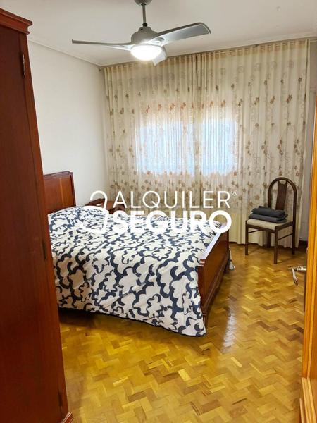 Foto 898084d5-ac3c-4066-b7c0-d4ef93ff5df7. Alquiler piso  c josé calvo sotelo en Almonacid de Zorita