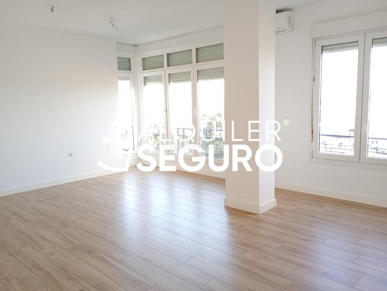 Foto 0aa56a4f-bf81-45ee-9d84-36c7ebf89f4d. Location appartement dans Limonar Málaga