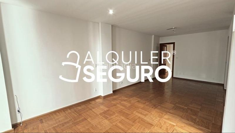 Foto cac26f33-fc97-45ee-8599-c222848155e1. Location appartement dans Los Remedios Sevilla
