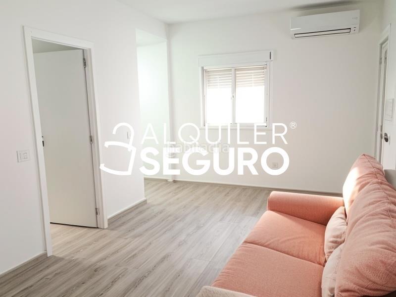 Foto 957cec3f-4585-4d43-9ac7-23e164c390f0. Rent flat in Olletas - Sierra Blanquilla Málaga