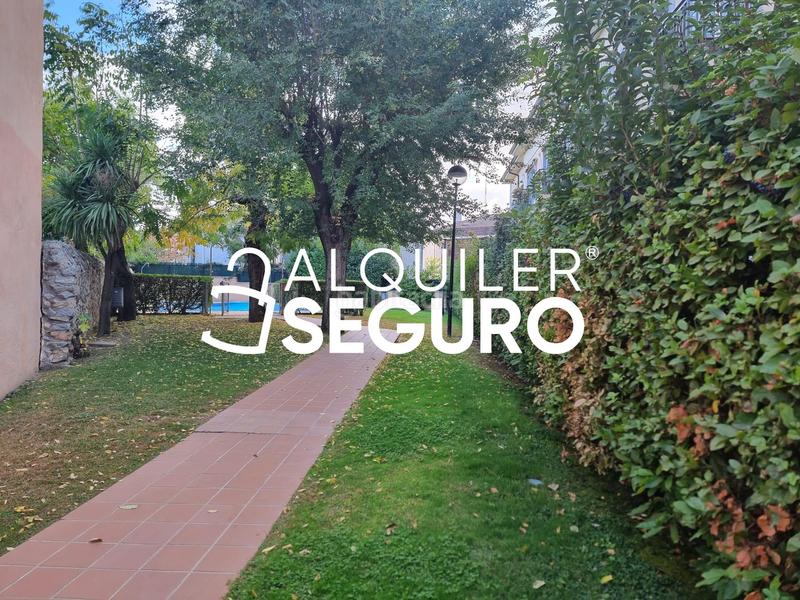 Foto e357f259-1579-400b-ba71-af5eddf06cb9. Affitto appartamento con riscaldamento parcheggio piscina in Collado Villalba