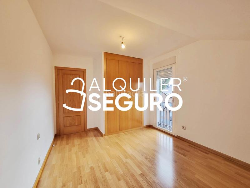 Foto 4f794f83-7a80-4f49-94e7-8c1f631e29e6. Miete etagenwohnung mit heizung parking pool in Villalba Estación Collado Villalba