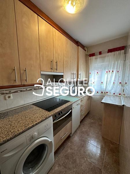 Foto 742dcd8e-8ed6-4a10-99c1-2d2f9df1684c. Alquiler piso  c virgen de lluc en Quintana Madrid