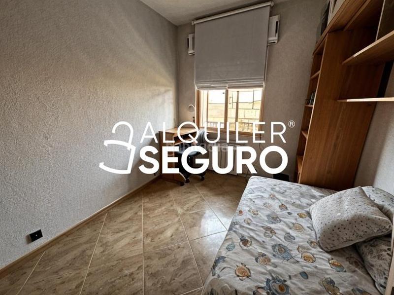 Foto 84644539-a374-4b85-b4bd-b58fdb045607. Rent flat with heating in Opañel Madrid