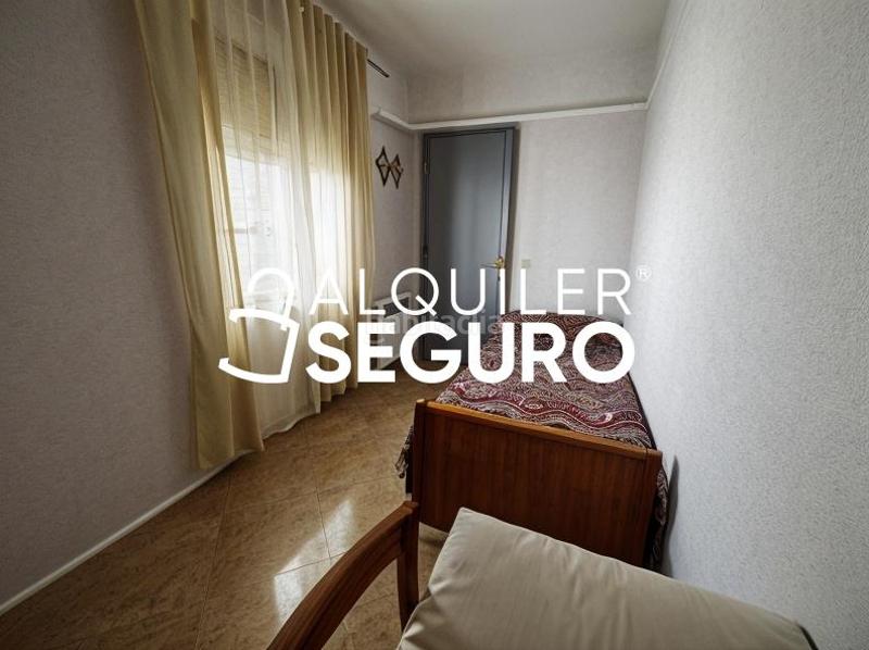 Foto 8ab283b3-e741-4eab-b6d1-4d71b4396447. Rent flat with heating in Opañel Madrid
