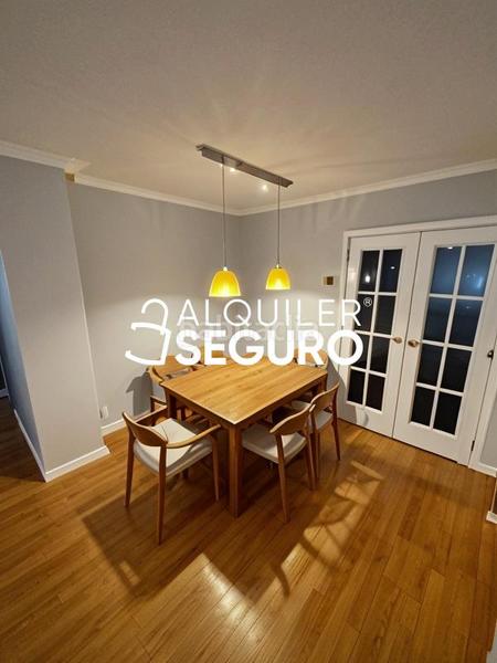 Foto a52591f9-d580-482b-a578-6c2f0a5415ef. Alquiler piso  c los salmueros en Moraleja de Enmedio