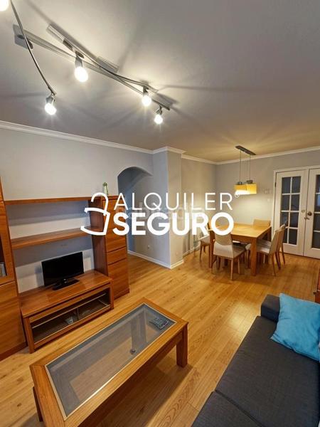 Foto ddbfb4a6-5fe3-45e2-9f4c-34a52aff08f8. Alquiler piso  c los salmueros en Moraleja de Enmedio