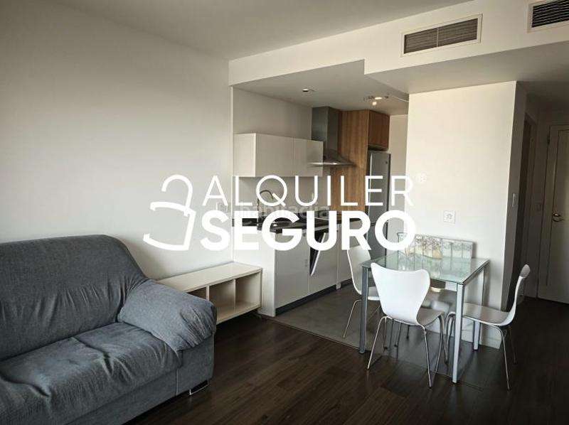 Foto 7ca3a169-45fa-45d4-ab1b-d3b42715ac6f. Alquiler piso  c mosen manuel Oliver altavas en Zaragoza