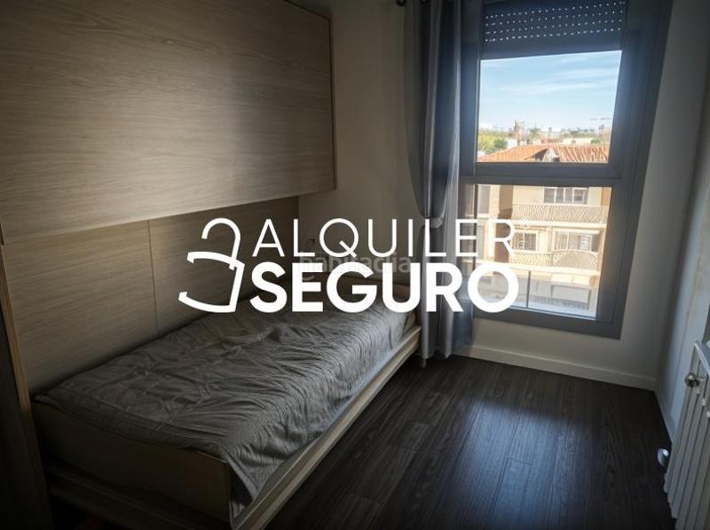 Foto 62f2db90-dd44-4e4e-a0cf-9b425bfbedfc. Rent flat with heating parking pool in Oliver Zaragoza