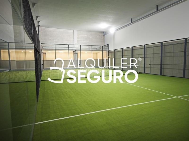 Foto c02b7c61-2457-4cb6-bb69-18d15c9c4e96. Rent flat with heating parking pool in Oliver Zaragoza