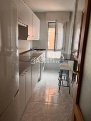 Appartement  Calle de las acacias. Piso de las acacias azuqueca de henares