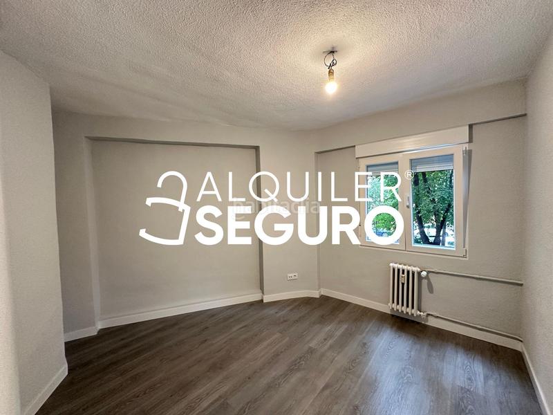 Foto 164e1195-4109-4047-b14e-3871211408bc. Miete etagenwohnung mit heizung in Rejas Madrid