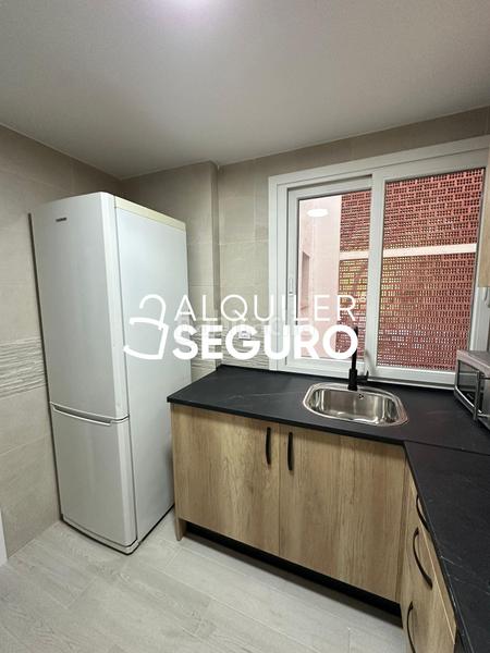 Foto 317ccded-7a95-4a68-b20d-87cd908a6e3f. Miete etagenwohnung mit heizung in Rejas Madrid