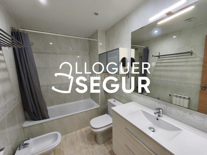 Foto 5422946e-9727-4117-97e0-3734e5c9d1ad. Alquiler piso  c montserrat roig i fransit argentona en Vic