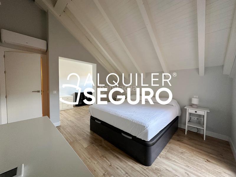 Foto 9584a638-064f-4ec9-af2c-f7fad0c547de. Alquiler ático  c pablo tejera en Centro Villanueva del Pardillo