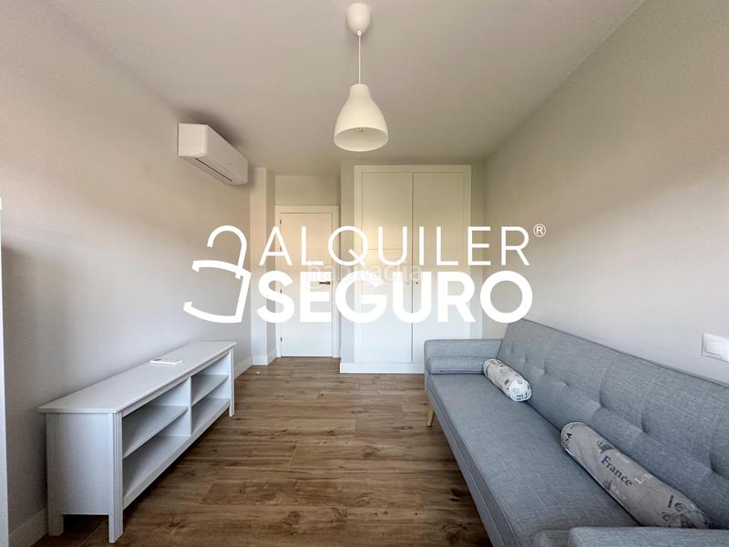 Foto f8d3355d-ff7d-403a-ad79-307351762a19. Alquiler ático  c pablo tejera en Centro Villanueva del Pardillo