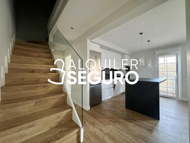 Foto e18de68e-0487-456e-abe1-7c162f0fe842. Location attique avec chauffage parking piscine dans Villanueva del Pardillo