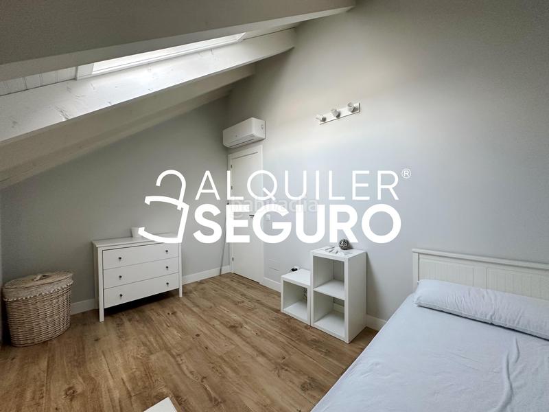 Foto 017831f7-6f16-4a0b-b7fb-23370b643350. Rent penthouse with heating parking pool in Centro Villanueva del Pardillo