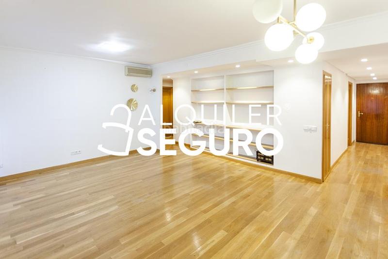 Foto a5fc767d-4d8c-4d11-bda6-942acdd738ae. Location appartement avec chauffage dans Ríos Rosas-Nuevos Ministerios Madrid