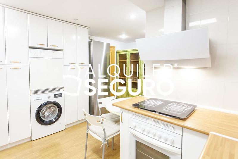 Foto 3d52db61-ba32-4f25-8948-5980ace2c94e. Rent flat with heating in Ríos Rosas-Nuevos Ministerios Madrid