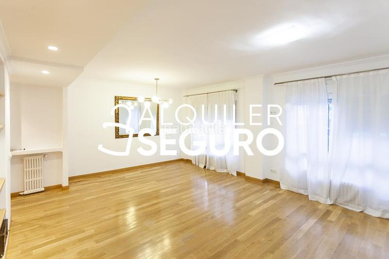 Foto 9fd5851f-c097-4919-8ff4-781a965aa386. Rent flat with heating in Ríos Rosas-Nuevos Ministerios Madrid