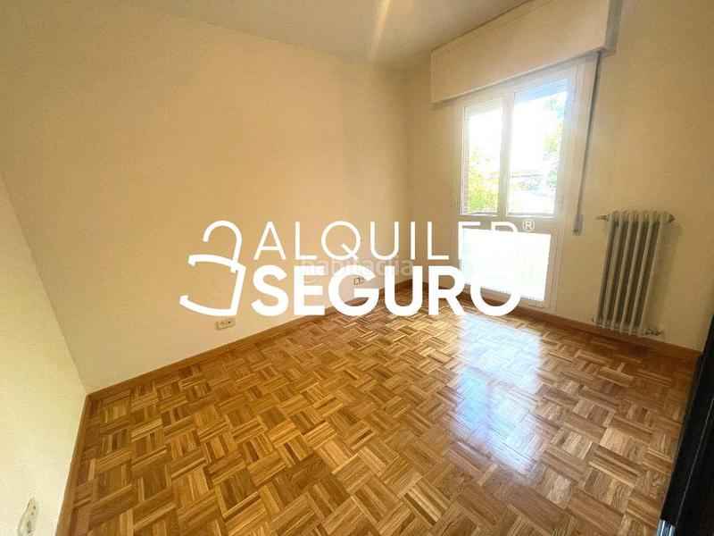 Foto ad0b020e-59a3-46b0-8f99-69b2512afa16. Alquiler piso  c virgen de la vega en Ventas Madrid